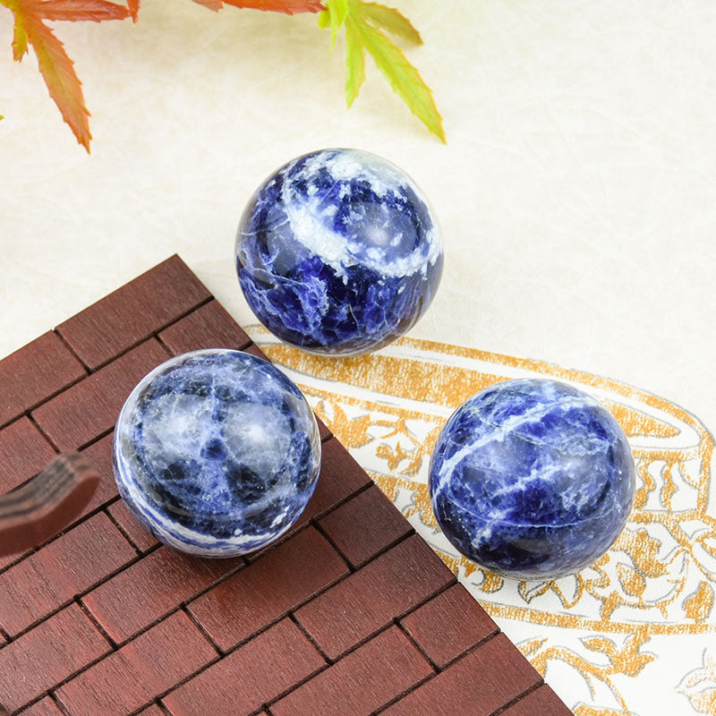 Crystal Healing Stones  Crystal Sodalite Spheres Ball For Fengshui Gift